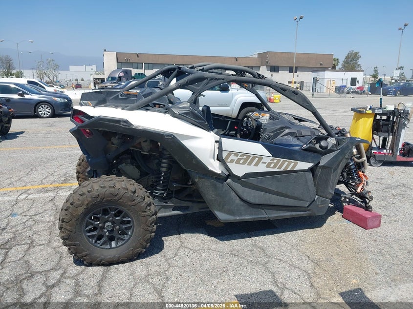 CAN-AM MAVERICK X3 2024