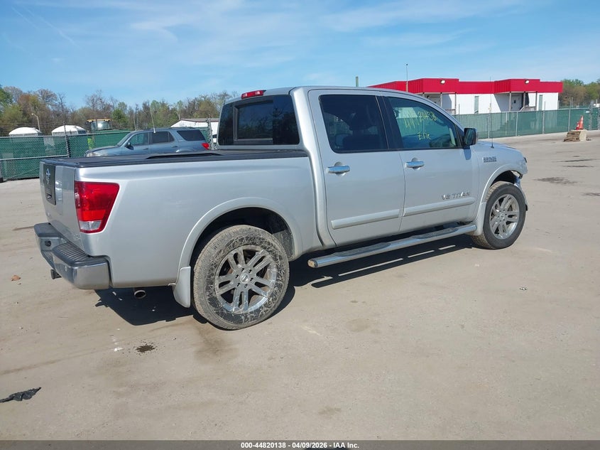 2011 Nissan Titan Sl