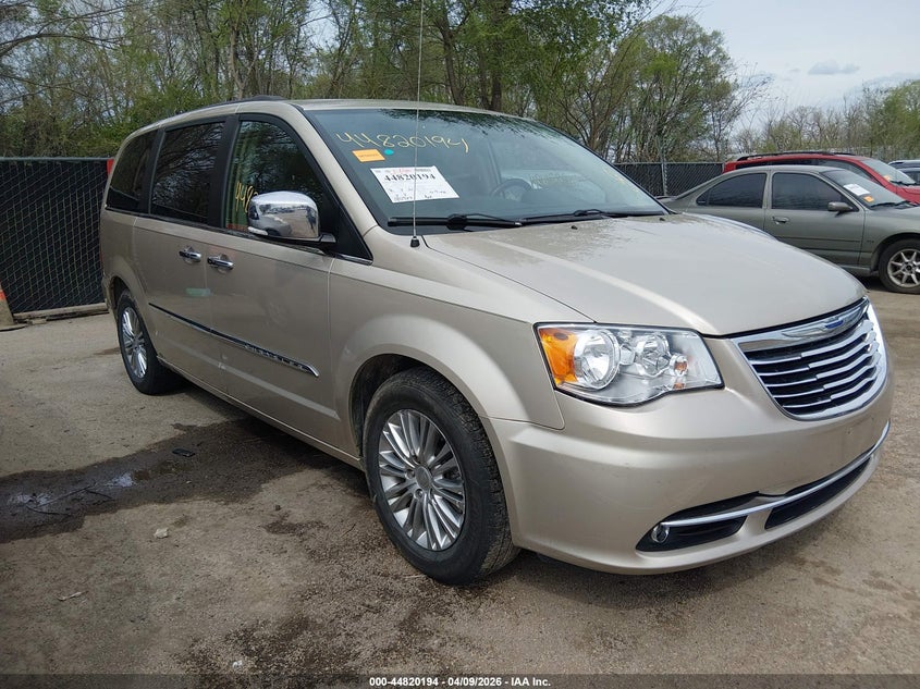 2015 CHRYSLER TOWN & COUNTRY TOURING-L