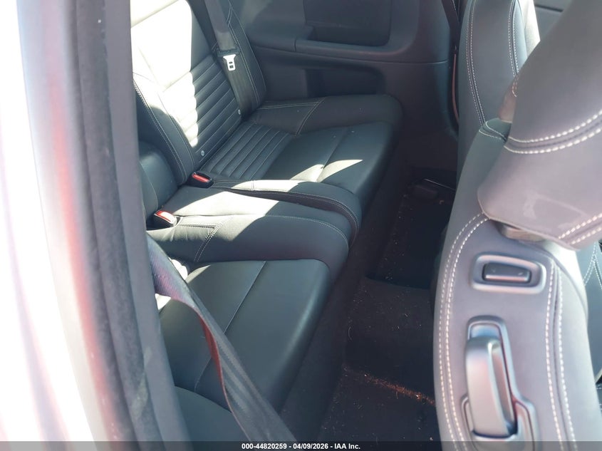 2011 Volvo C30 T5 R-Design VIN: YV1672MK7B2242749 Lot: 44820259