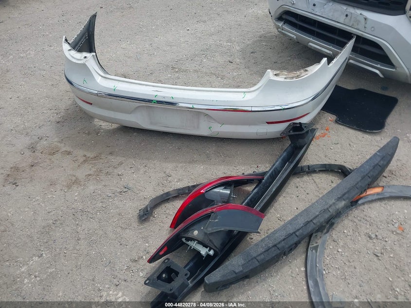 2010 Volkswagen Cc Sport VIN: WVWMN7AN5AE555701 Lot: 44820278