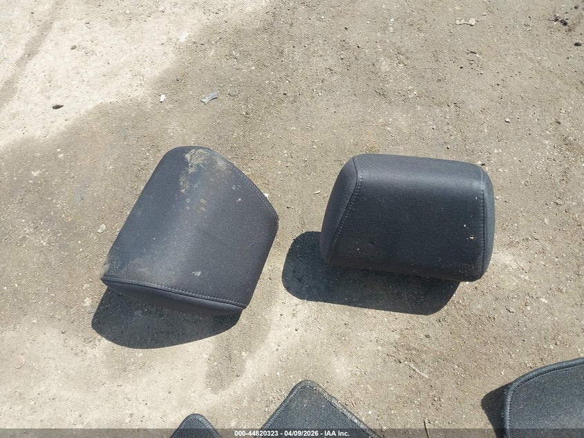 2011 Mazda Cx-7 I Sport VIN: JM3ER2BM6B0381564 Lot: 44820323