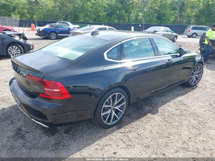 Vin: lvy992mk0jp027494, lot: 45317660, volvo s90 t6 momentum 20184