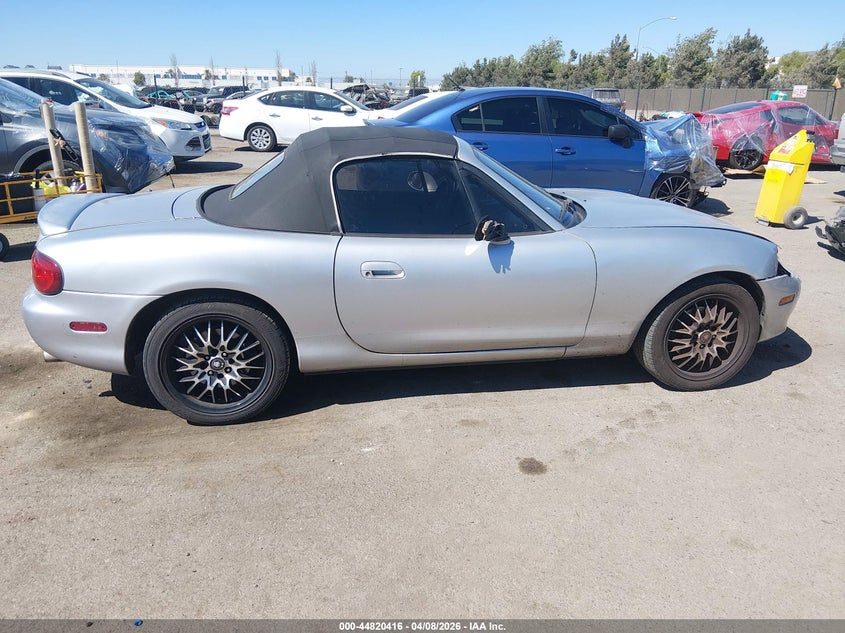 2003 Mazda Mx-5 Miata Cloth/Ls/Se/Shinsen VIN: JM1NB353530304028 Lot: 44820416