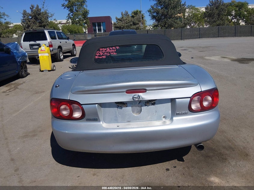 2003 Mazda Mx-5 Miata Cloth/Ls/Se/Shinsen VIN: JM1NB353530304028 Lot: 44820416