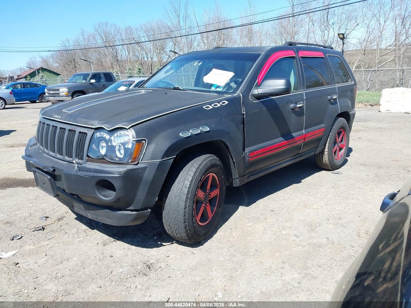 2005 Jeep Grand Cherokee Laredo
