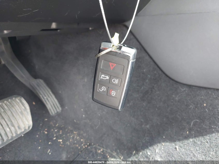 2018 Land Rover Discovery Hse Luxury VIN: SALRT2RV0JA050331 Lot: 44820478