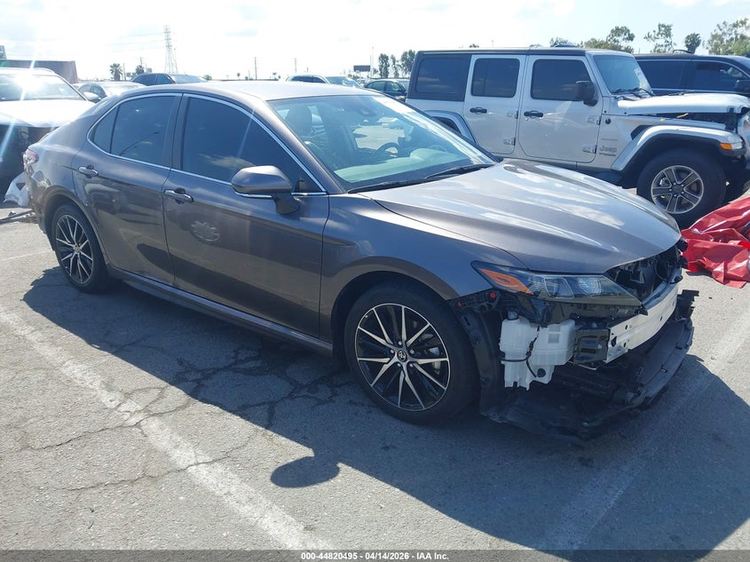 2024 TOYOTA CAMRY  (VIN: 4T1T11AK4RU895445)