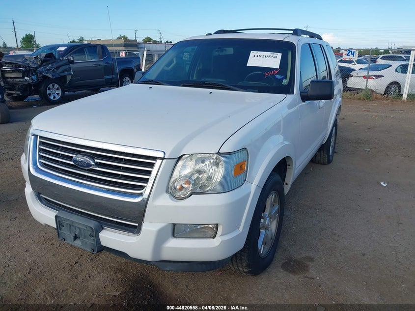 2010 Ford Explorer Xlt