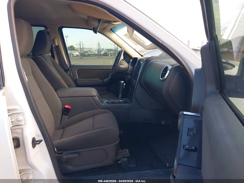 2010 Ford Explorer Xlt