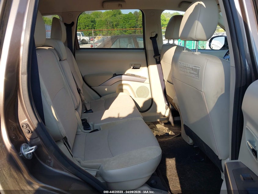 2011 Mitsubishi Outlander Se VIN: JA4JT3AW5BU036451 Lot: 44820559