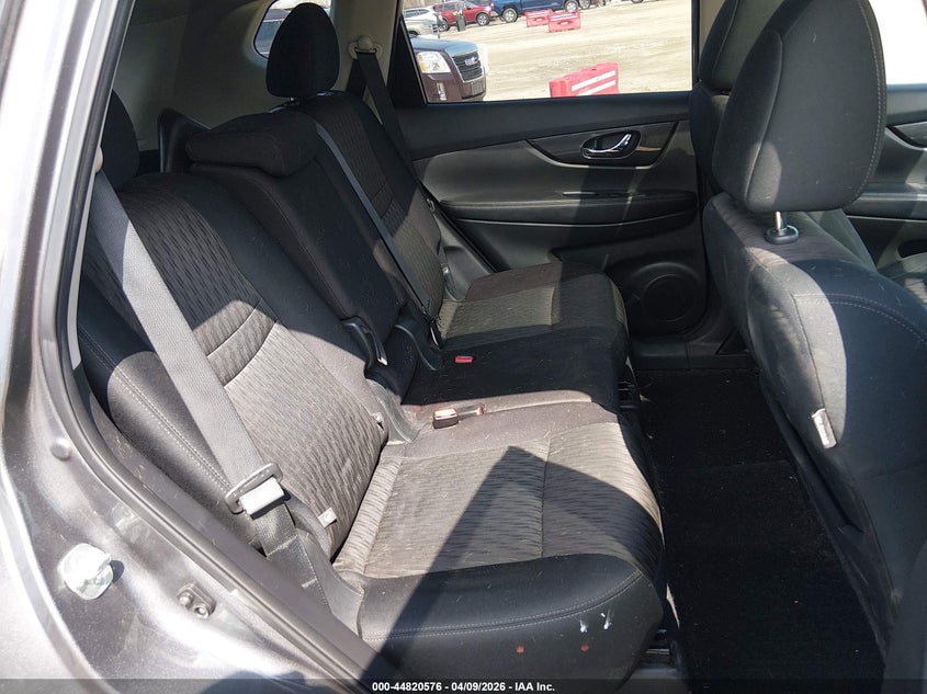 2017 Nissan Rogue 2.5 Sv grey Lot 111044820576 Vin 5N1AT2MVXHC849426