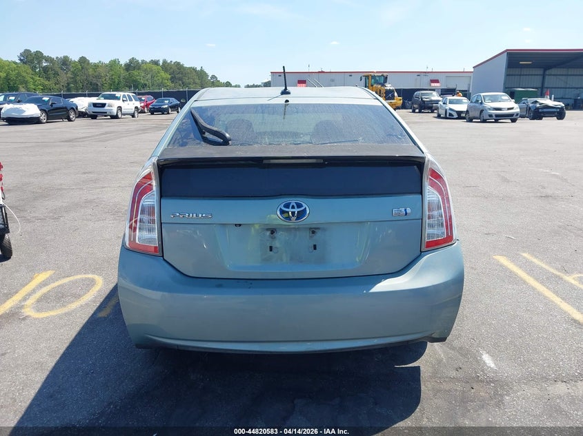 2013 Toyota Prius Three VIN: JTDKN3DUXD5626639 Lot: 44820583