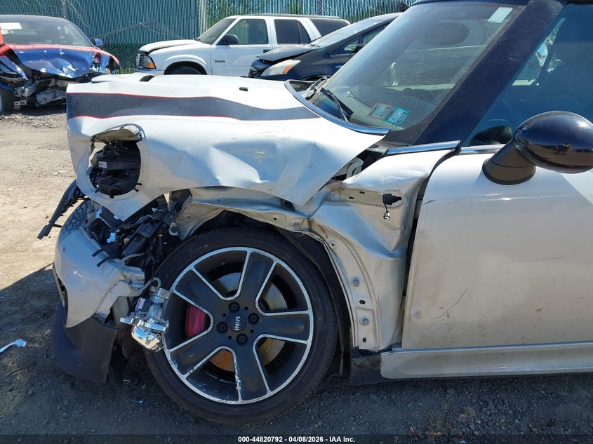 2014 Mini Convertible John Cooper Works VIN: WMWMR9C56ET499473 Lot: 44820792