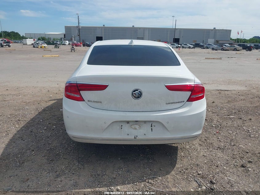 2018 Buick Lacrosse Essence VIN: 1G4ZP5SZ4JU135807 Lot: 44820813