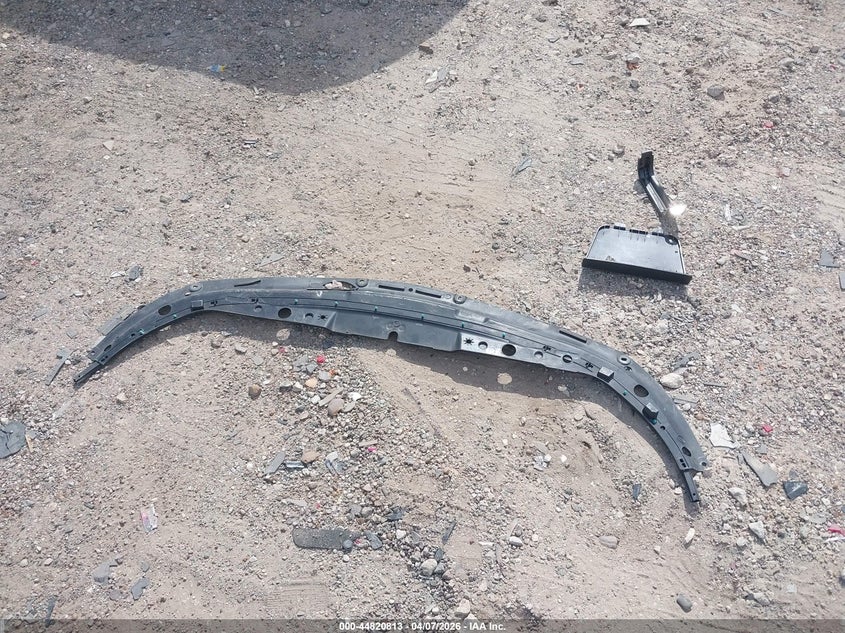 2018 Buick Lacrosse Essence VIN: 1G4ZP5SZ4JU135807 Lot: 44820813