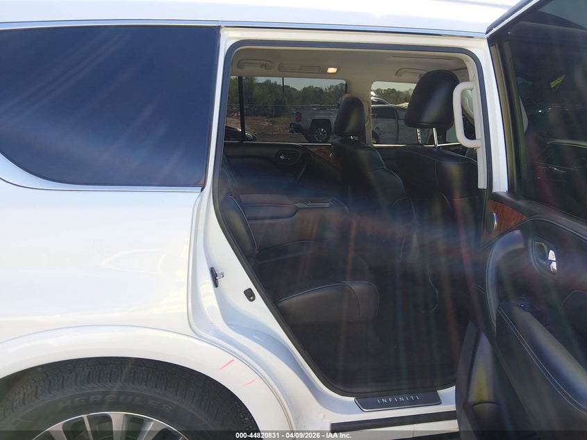 2019 Infiniti Qx80 Luxe VIN: JN8AZ2NE2K9230765 Lot: 44820831