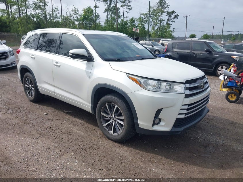 2018 Toyota Highlander Xle