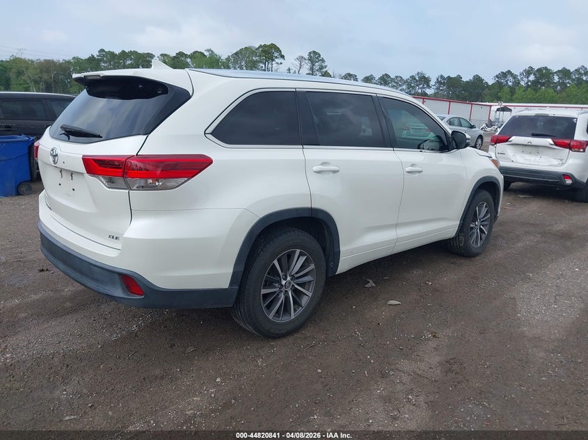 2018 Toyota Highlander Xle