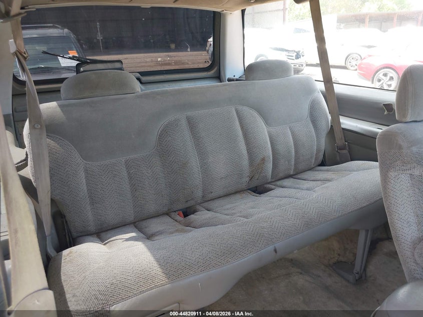 1995 Chevrolet Tahoe K1500 VIN: 3GNEK18K4SG105951 Lot: 44820911