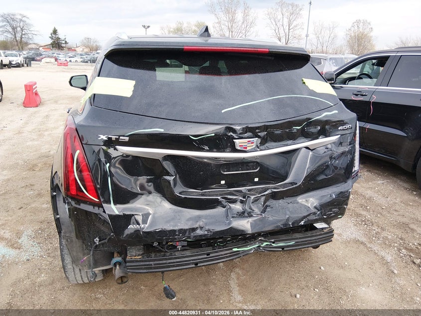 2020 Cadillac Xt5 Awd Premium Luxury VIN: 1GYKNDRS2LZ195891 Lot: 44820931