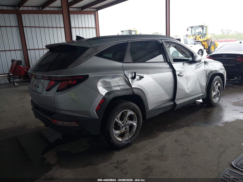 2024 HYUNDAI TUCSON auction photo 4