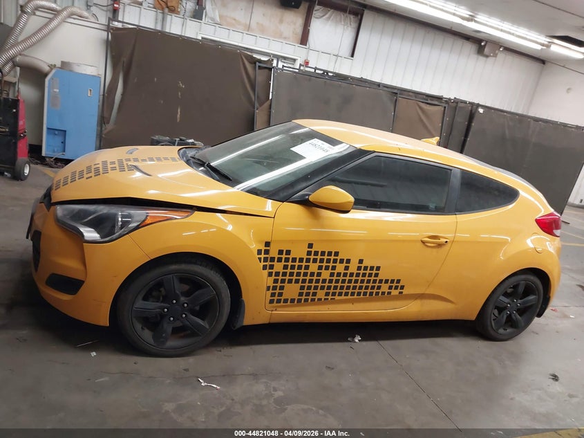 2013 Hyundai Veloster Base W/Black VIN: KMHTC6AD0DU172466 Lot: 44821048