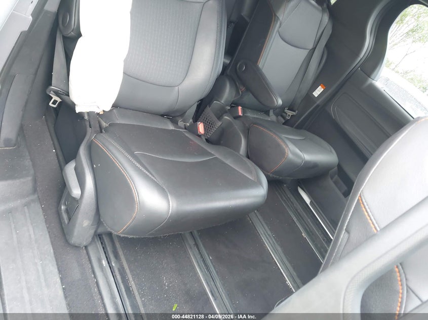 2022 Toyota Sienna Xse VIN: 5TDXRKEC6NS126550 Lot: 44821128