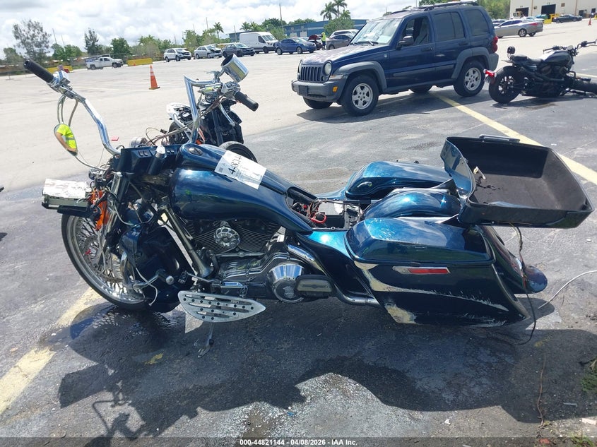 2005 Harley-Davidson Flhtci VIN: 1HD1FFW105Y687185 Lot: 44821144