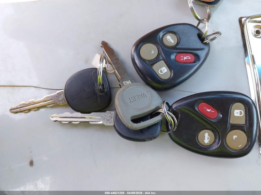 2004 Cadillac Deville Standard VIN: 1G6KD54Y24U227797 Lot: 44821208