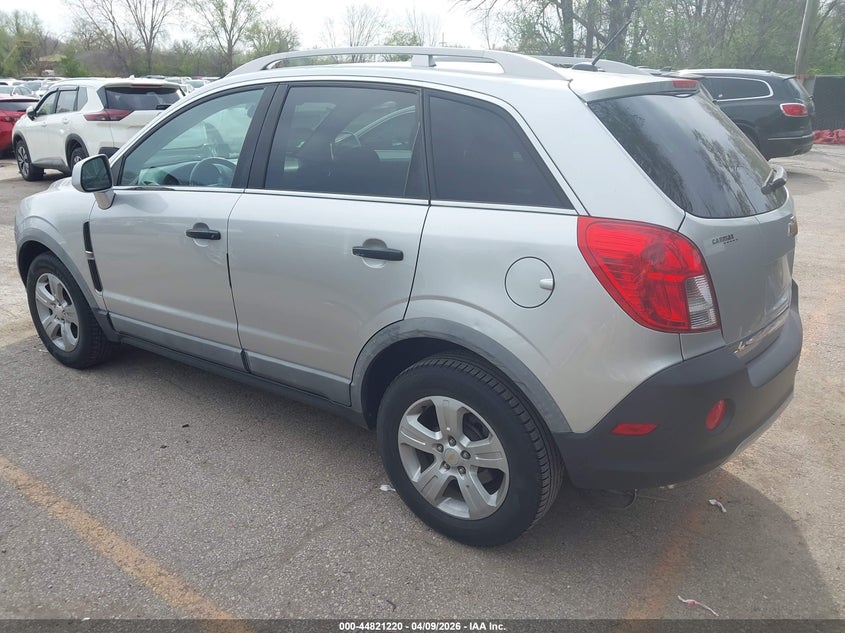 Vin: 3gnal2ek1fs505779, lot: 45318492, chevrolet captiva sport 2ls 20153
