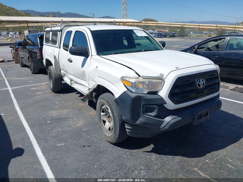 TOYOTA TACOMA SR 2017