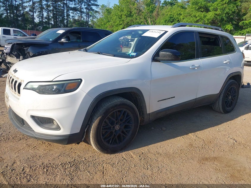 2019 Jeep Cherokee Latitude Plus Fwd