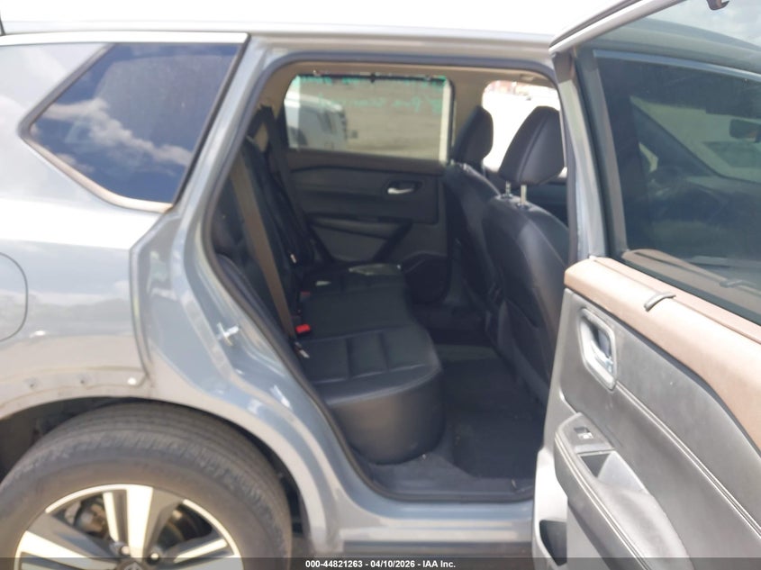 2022 Nissan Rogue Sl Fwd VIN: 5N1BT3CA9NC720243 Lot: 44821263