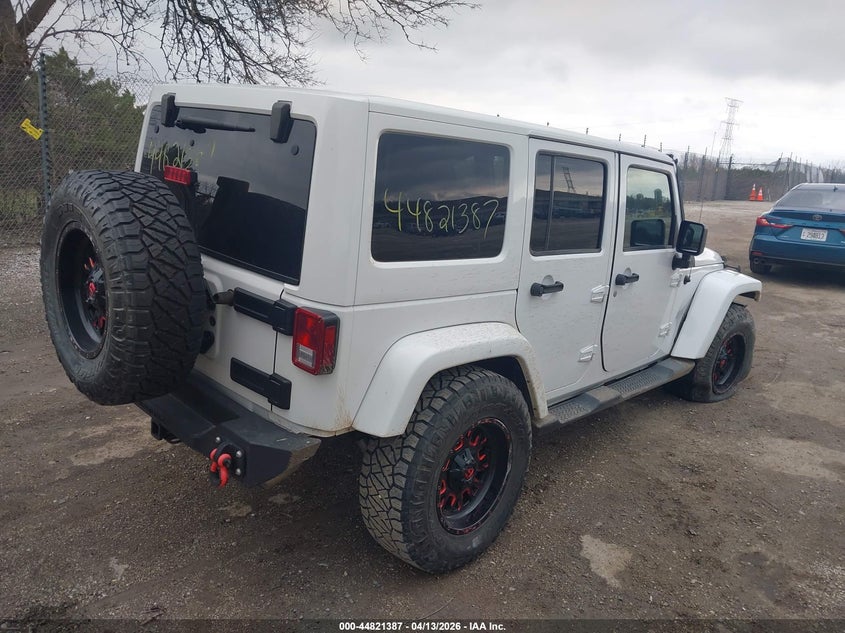 2013 Jeep Wrangler Unlimited Sahara