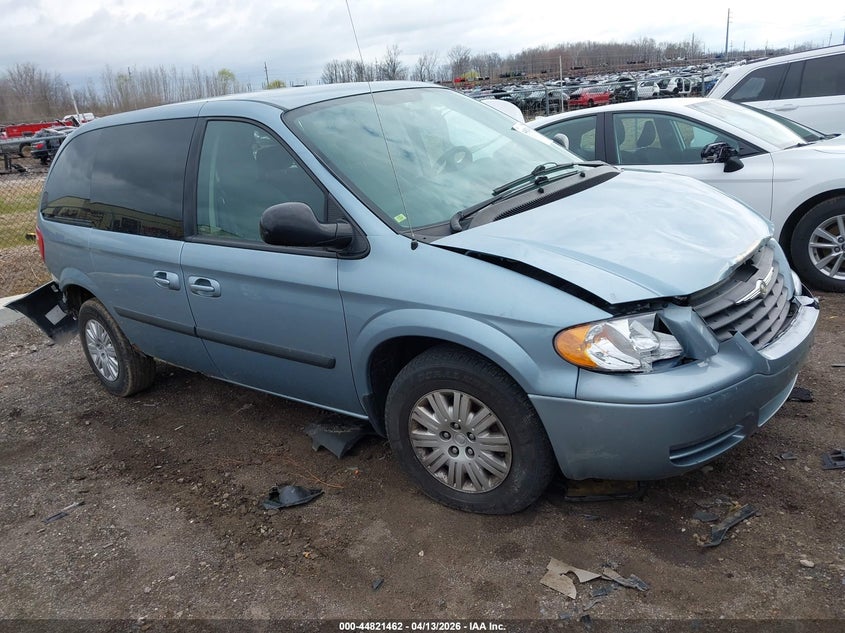 2005 Chrysler Town & Country