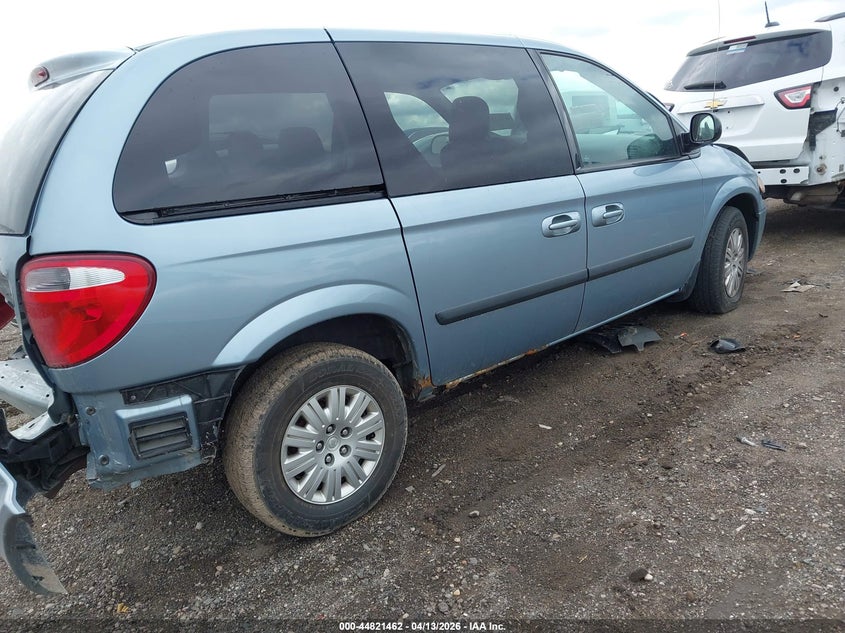 2005 Chrysler Town & Country