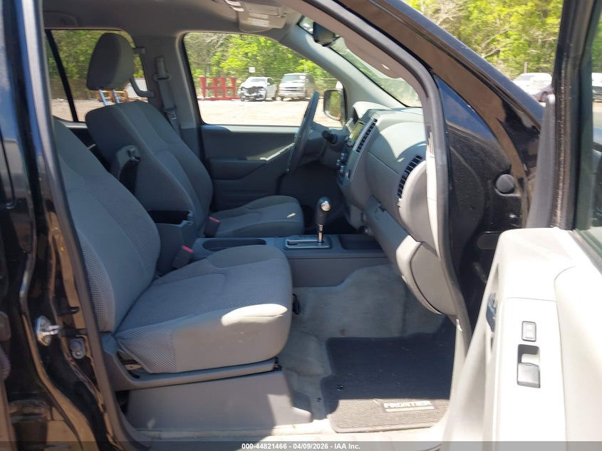 2018 Nissan Frontier Sv