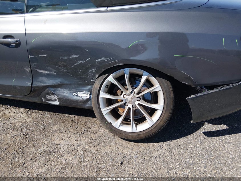 2014 Audi A5 2.0T Premium VIN: WAUAFAFH5EN006910 Lot: 44821568