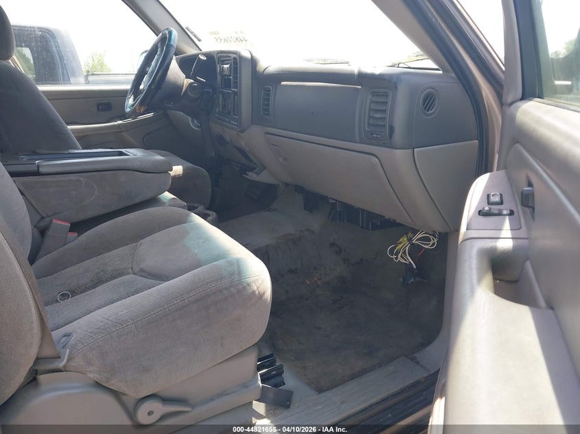 2005 Chevrolet Suburban 1500 Ls