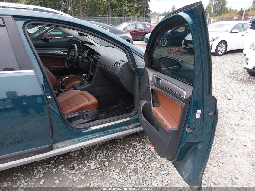 2019 VOLKSWAGEN GOLF ALLTRACK auction photo 5