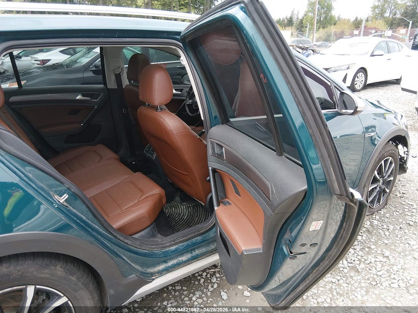 2019 VOLKSWAGEN GOLF ALLTRACK auction photo 8