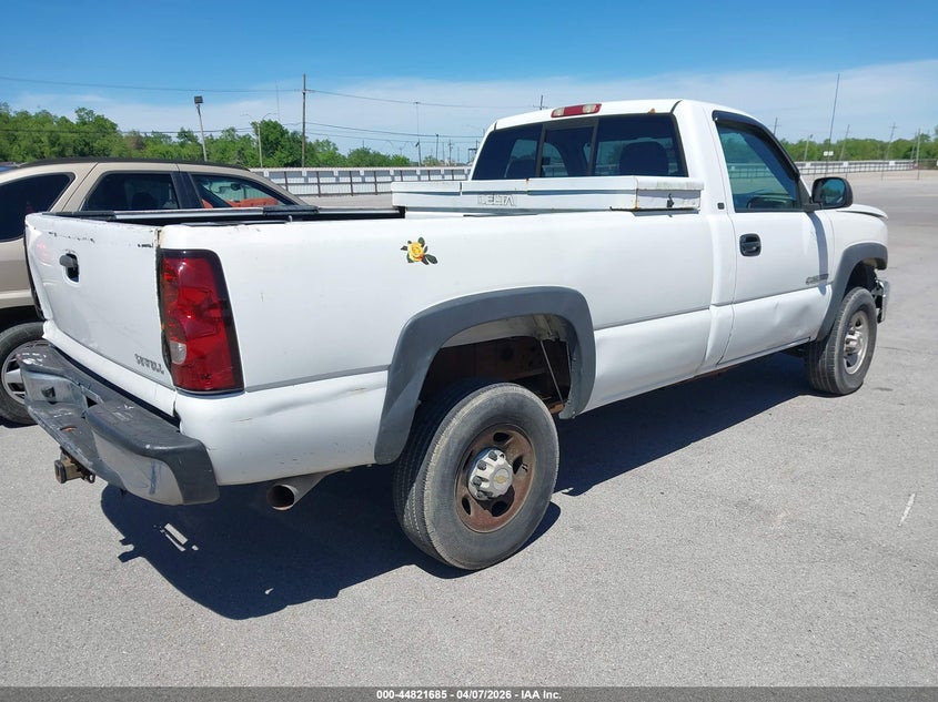 2004 Chevrolet Silverado 2500Hd Work Truck