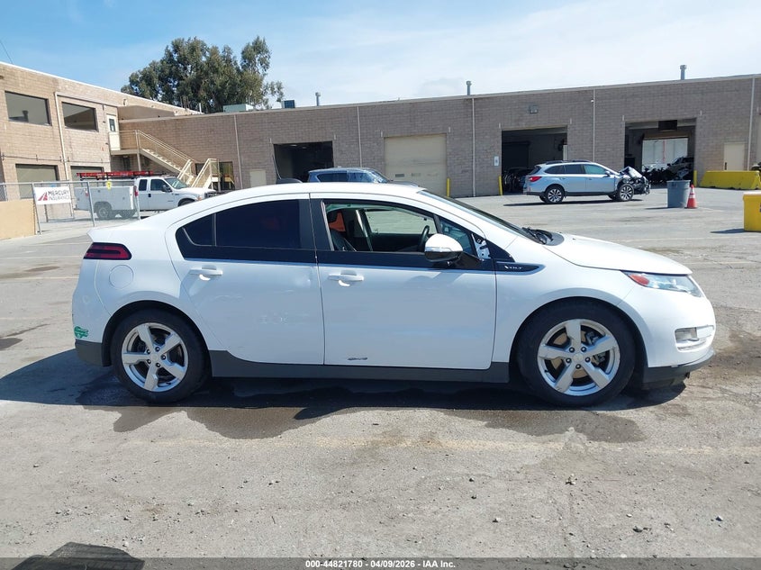2015 Chevrolet Volt VIN: 1G1RD6E44FU140556 Lot: 44821780