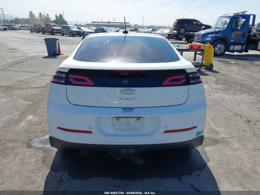 2015 Chevrolet Volt VIN: 1G1RD6E44FU140556 Lot: 44821780