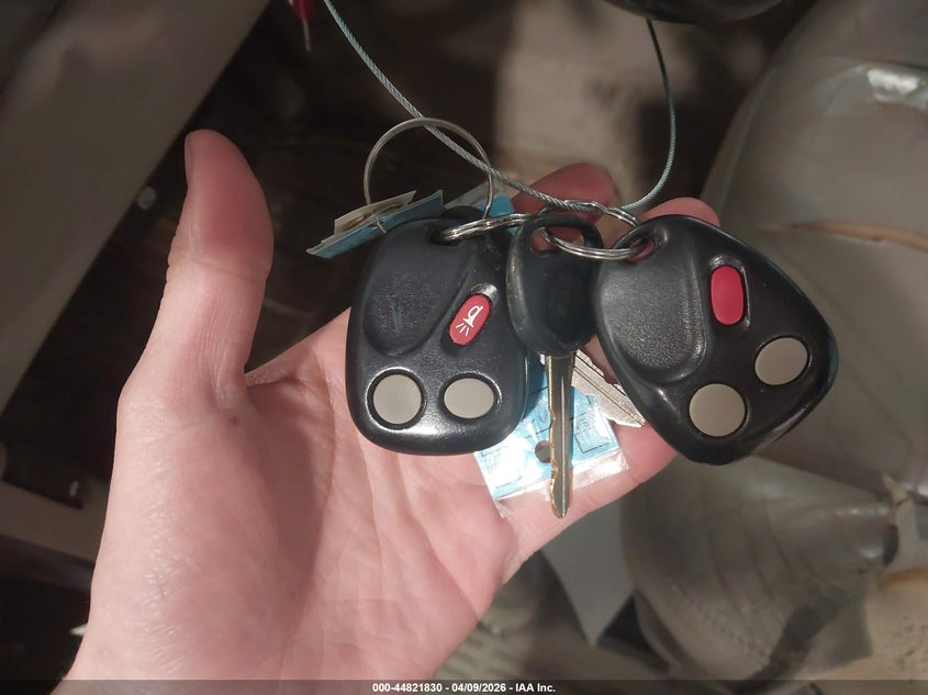 2005 GMC Yukon Slt VIN: 1GKEK13T95J153770 Lot: 44821830