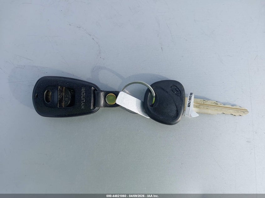 2001 Hyundai Santa Fe 2.7L V6 Gls/2.7L V6 Lx VIN: KM8SC83D41U007794 Lot: 44821860