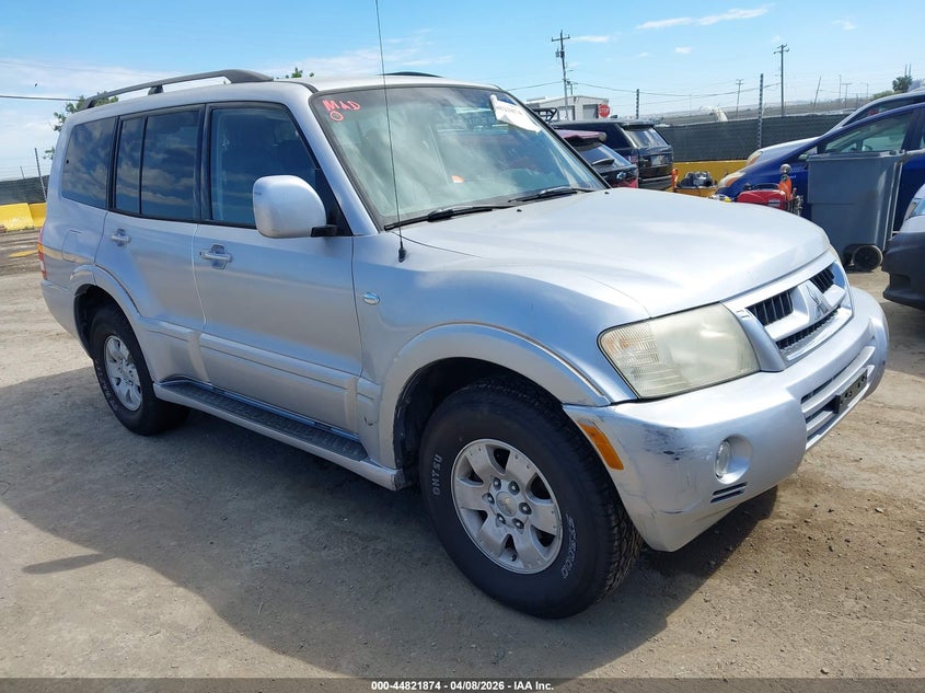 2004 Mitsubishi Montero Xls