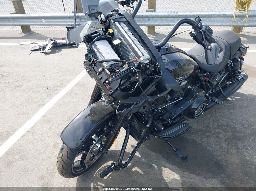 2026 Harley-Davidson Fltrx VIN: 1HD1KH710TB607776 Lot: 44821905
