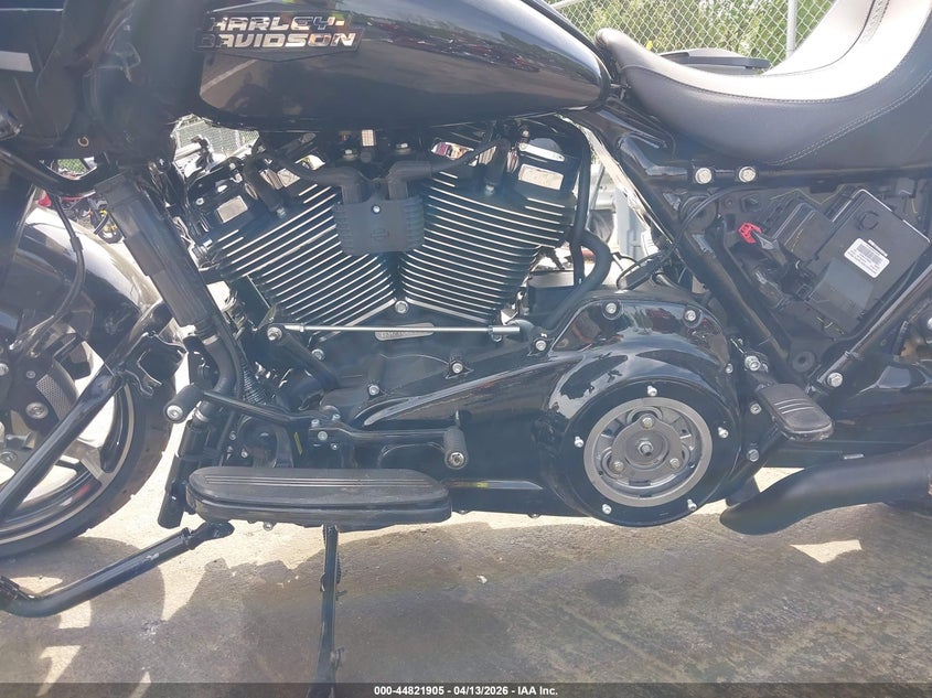 2026 Harley-Davidson Fltrx VIN: 1HD1KH710TB607776 Lot: 44821905